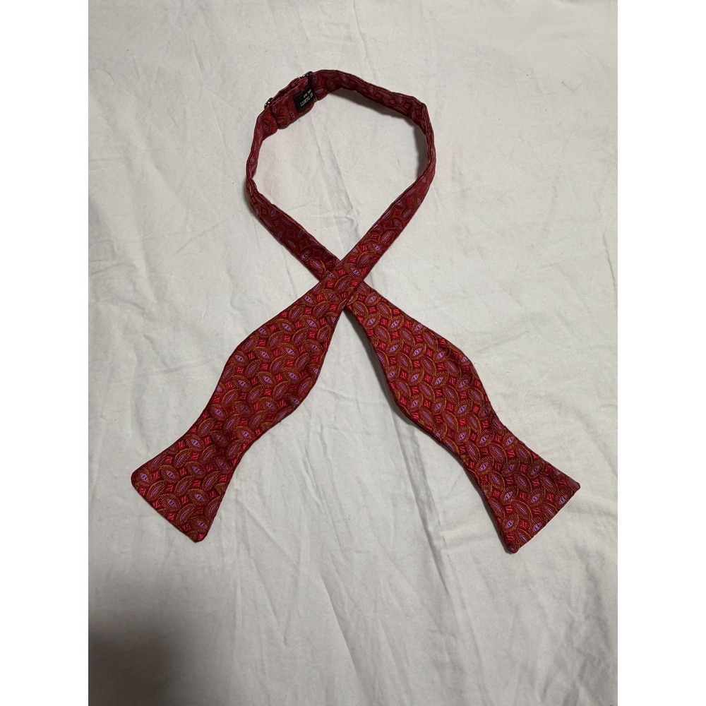 Robert Talbott Pure Silk Red Geometric Medallion Self Tie Bow Tie Mens AS IS
